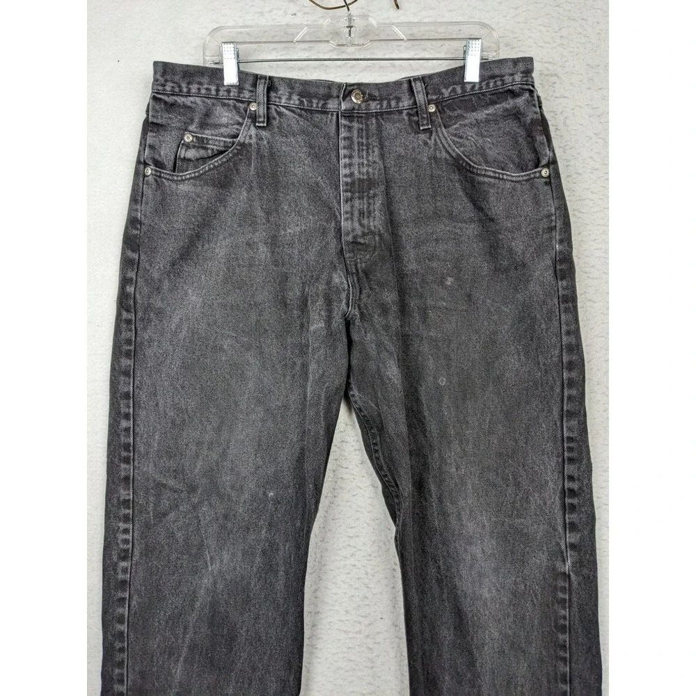 Wrangler Mens Jeans Size 38 x 32 Black Relaxed Fit Denim Cotton